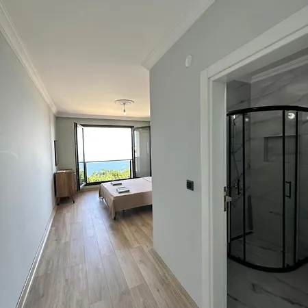 Sea View *