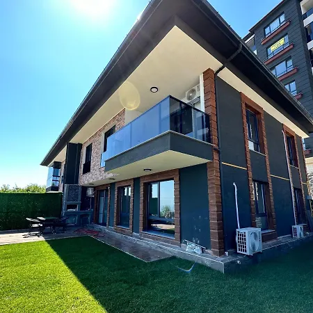 Sea View Villa *
